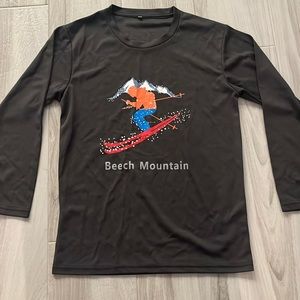 Long sleeve t shirt